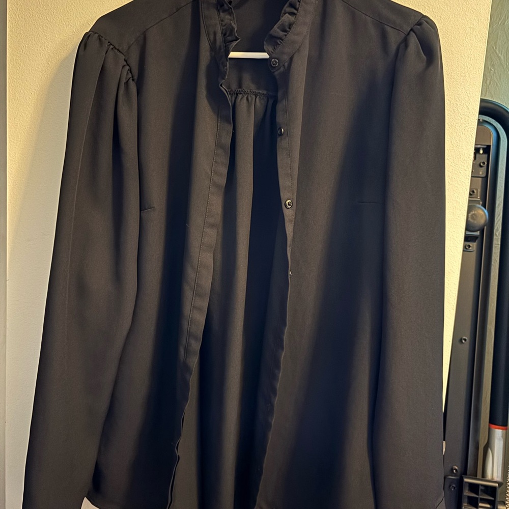 Express Women’s Black Portofino Blouse